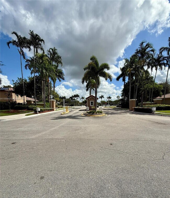 Building Photo - 16111 Emerald Cove Rd
