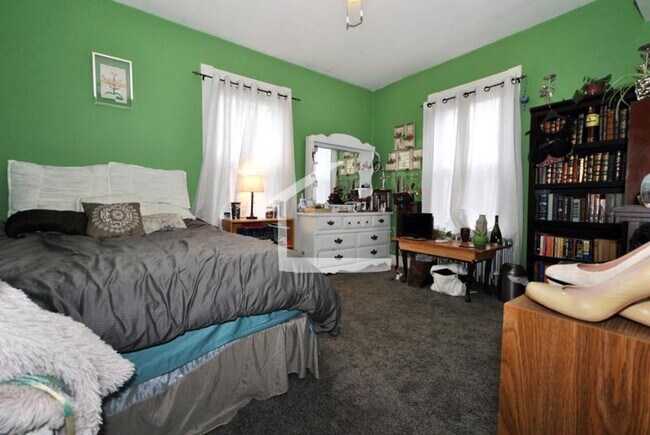 Building Photo - Nice 4 bed in Brighton