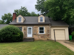 Building Photo - Spacious 3-Bedroom South Euclid Home with Attached Garage