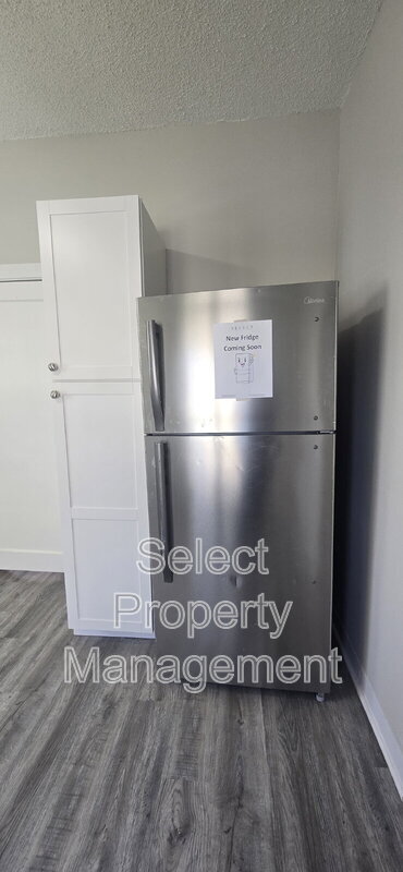 Building Photo - 1235 Huestis Ave