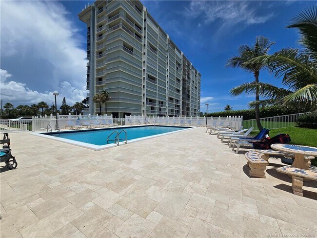 Building Photo - 10600 S Ocean Dr