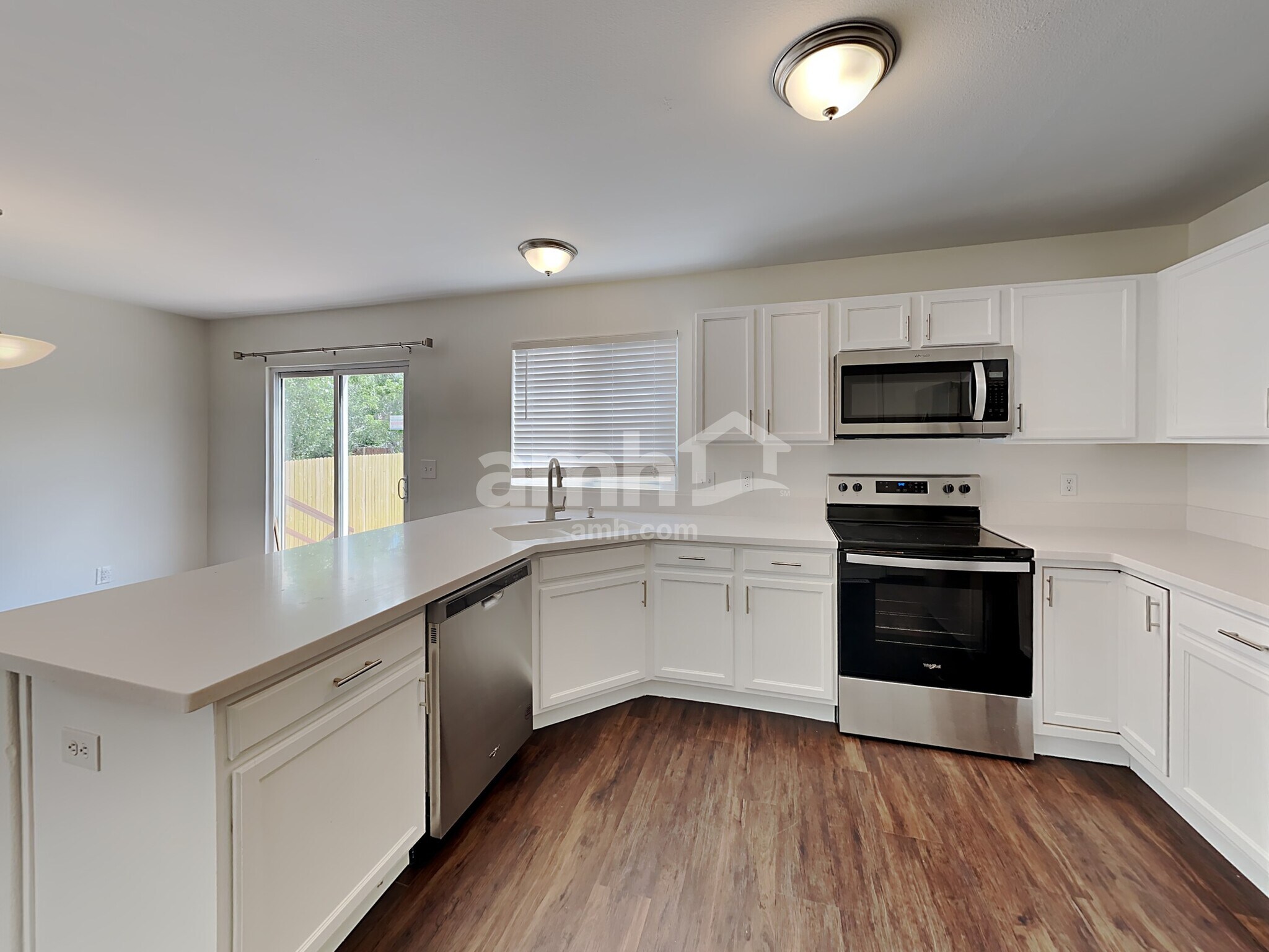 Building Photo - 1545 Gumwood Dr