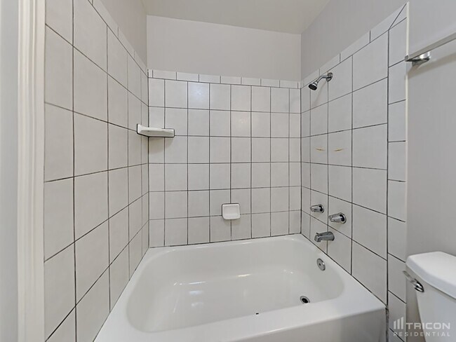 Building Photo - 145 Boggs Ct
