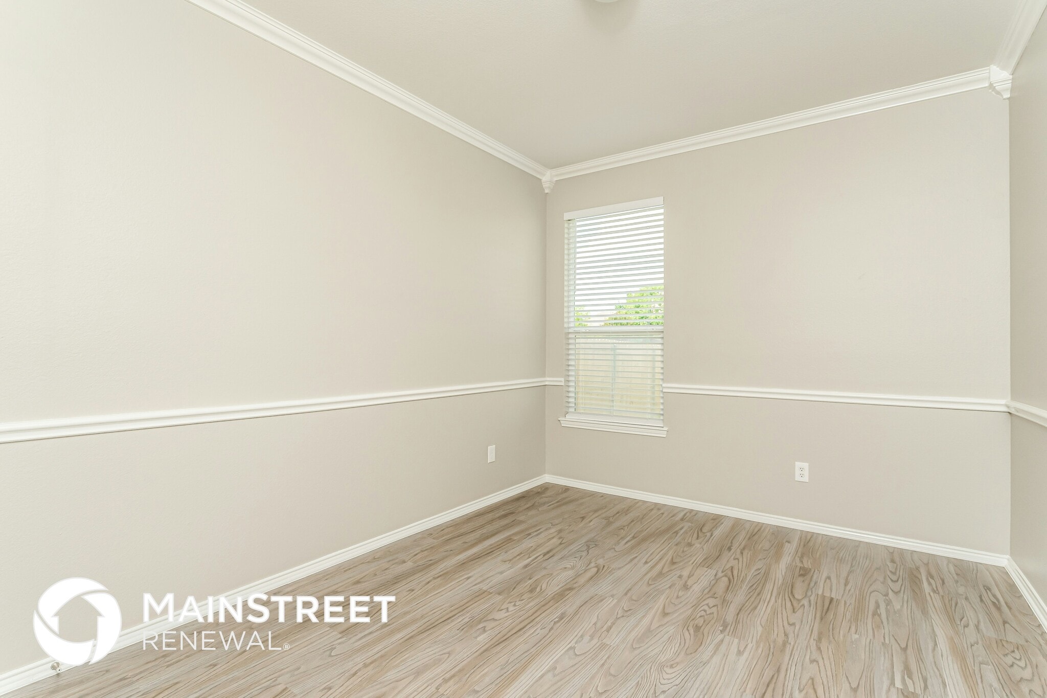 Building Photo - 804 Sheryn Dr