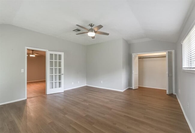Building Photo - 22803 Merrymount Dr
