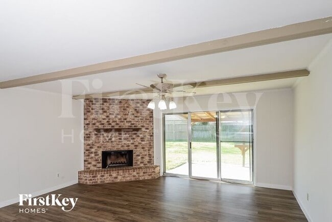 Building Photo - 3207 Haydee Rd