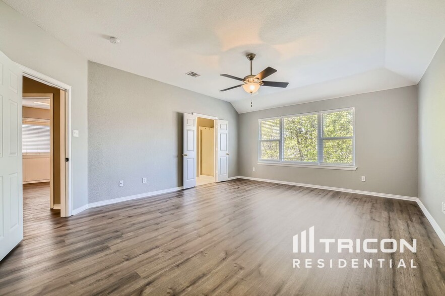 Building Photo - 5451 Pecan Creek Cir