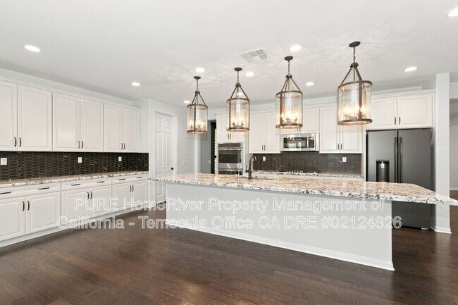 Building Photo - 34719 Myoporum Ln