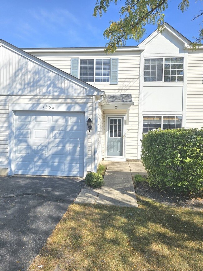 Primary Photo - 1352 Normantown Rd