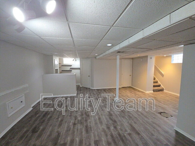 Building Photo - 5462 Joey Terrace