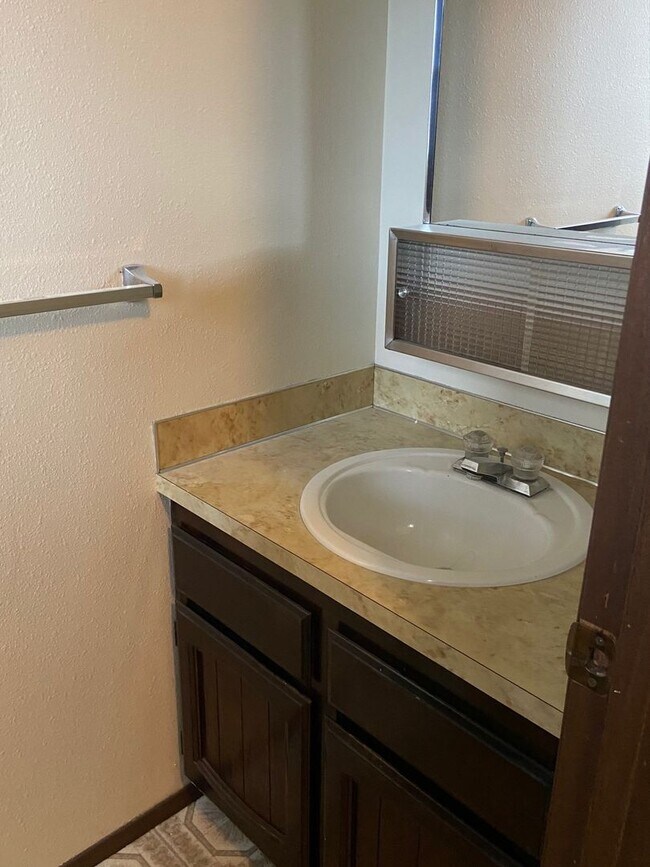 Building Photo - S Street Duplex