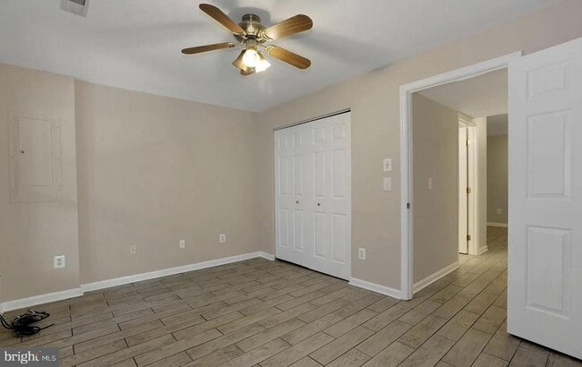 Building Photo - 15592 Three Otters Pl