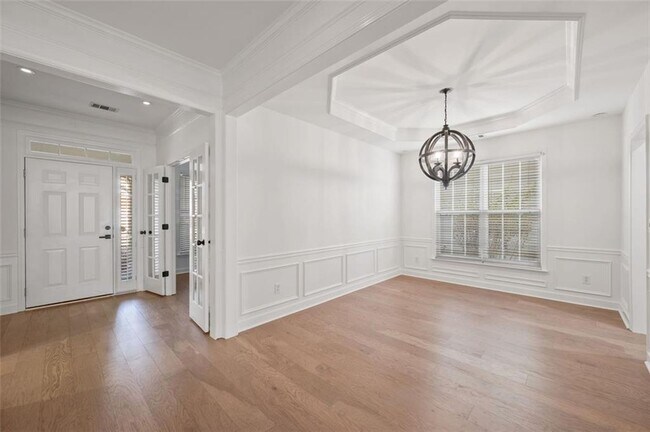 Building Photo - 4090 Prince Charles Dr