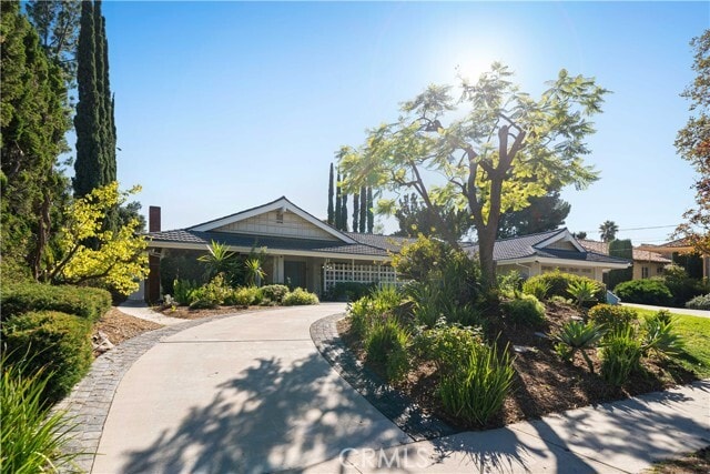 Primary Photo - 20436 Wells Dr