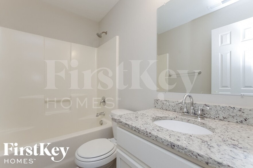 Building Photo - 2445 Anna Garrison Rd