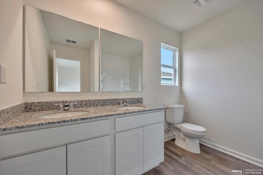 Building Photo - 45105 Red Brick Dr
