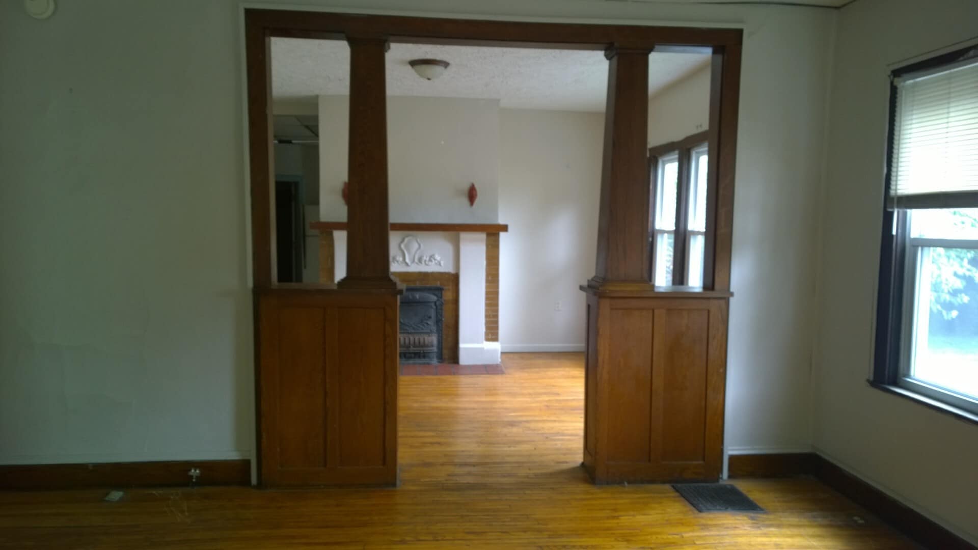 Building Photo - 612 N Washington St