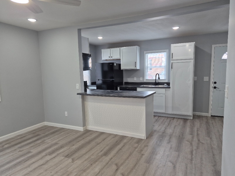 Building Photo - 314 S Rose Hill Rd