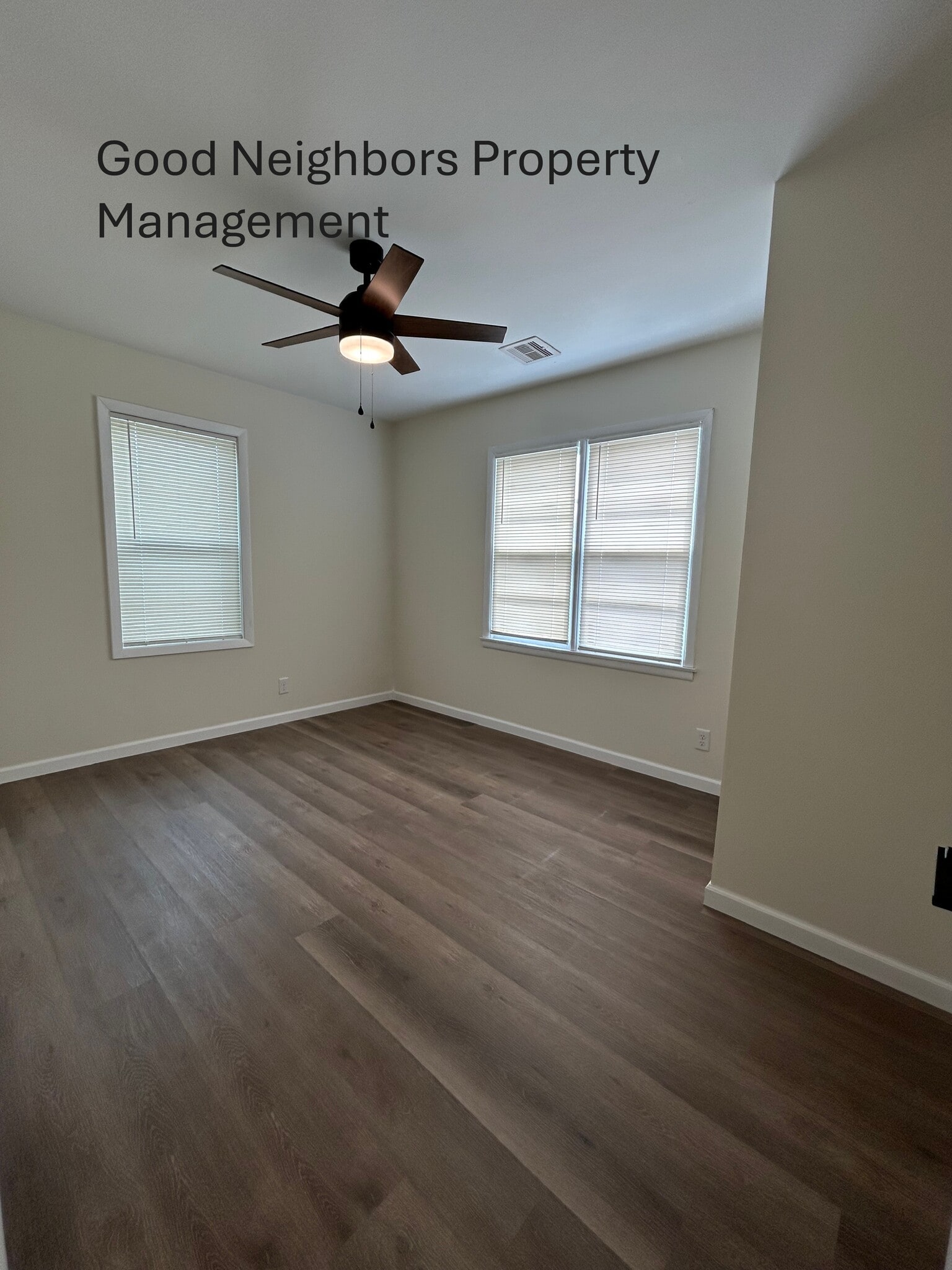 Bedroom 1 - 2328 W Wildwood Rd