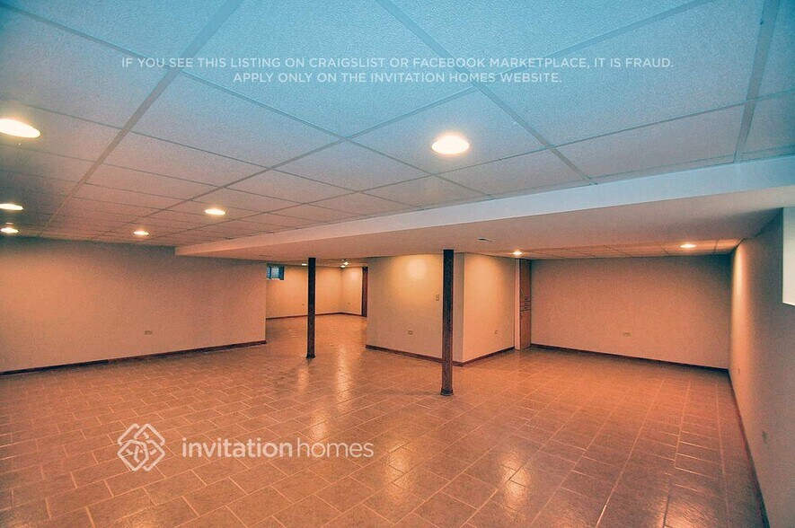 Building Photo - 17936 Semmler Ct