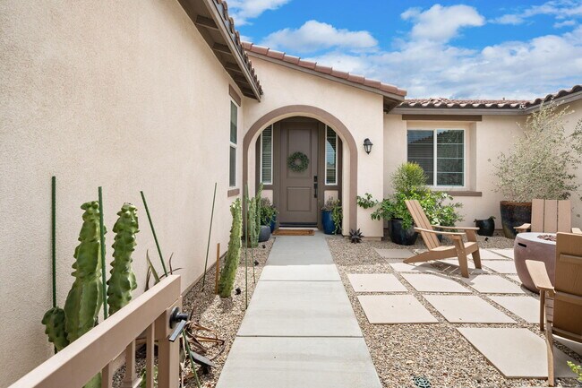 Building Photo - 81887 Via Encinitas