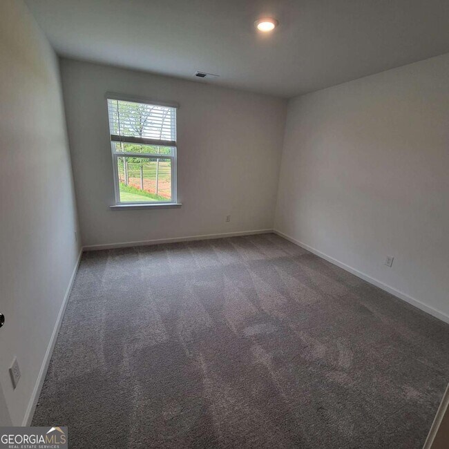Building Photo - 448 Golden Eagle Pkwy