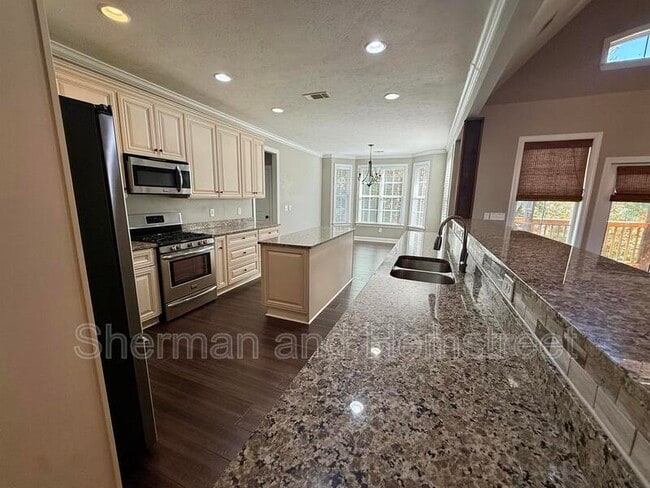 Building Photo - 4239 Windslow Dr