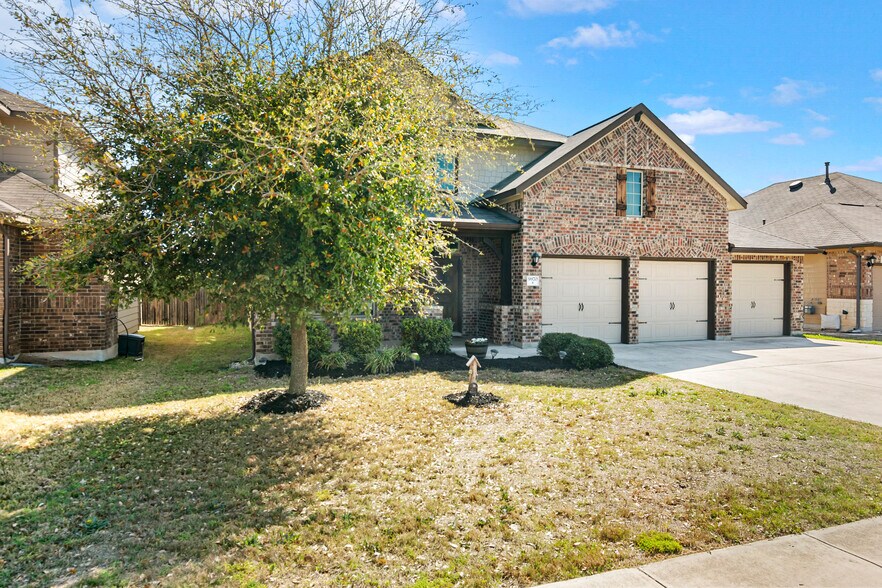 Building Photo - 9870 Mulhouse Dr