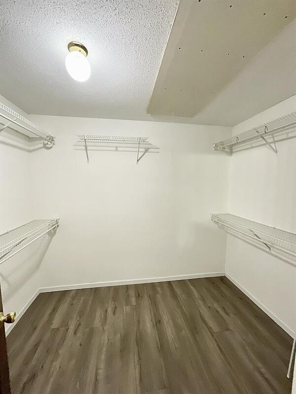 Building Photo - 1632 Progress Ln