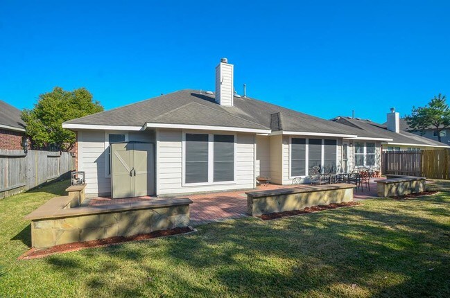 Building Photo - 7439 Parkcross Pl