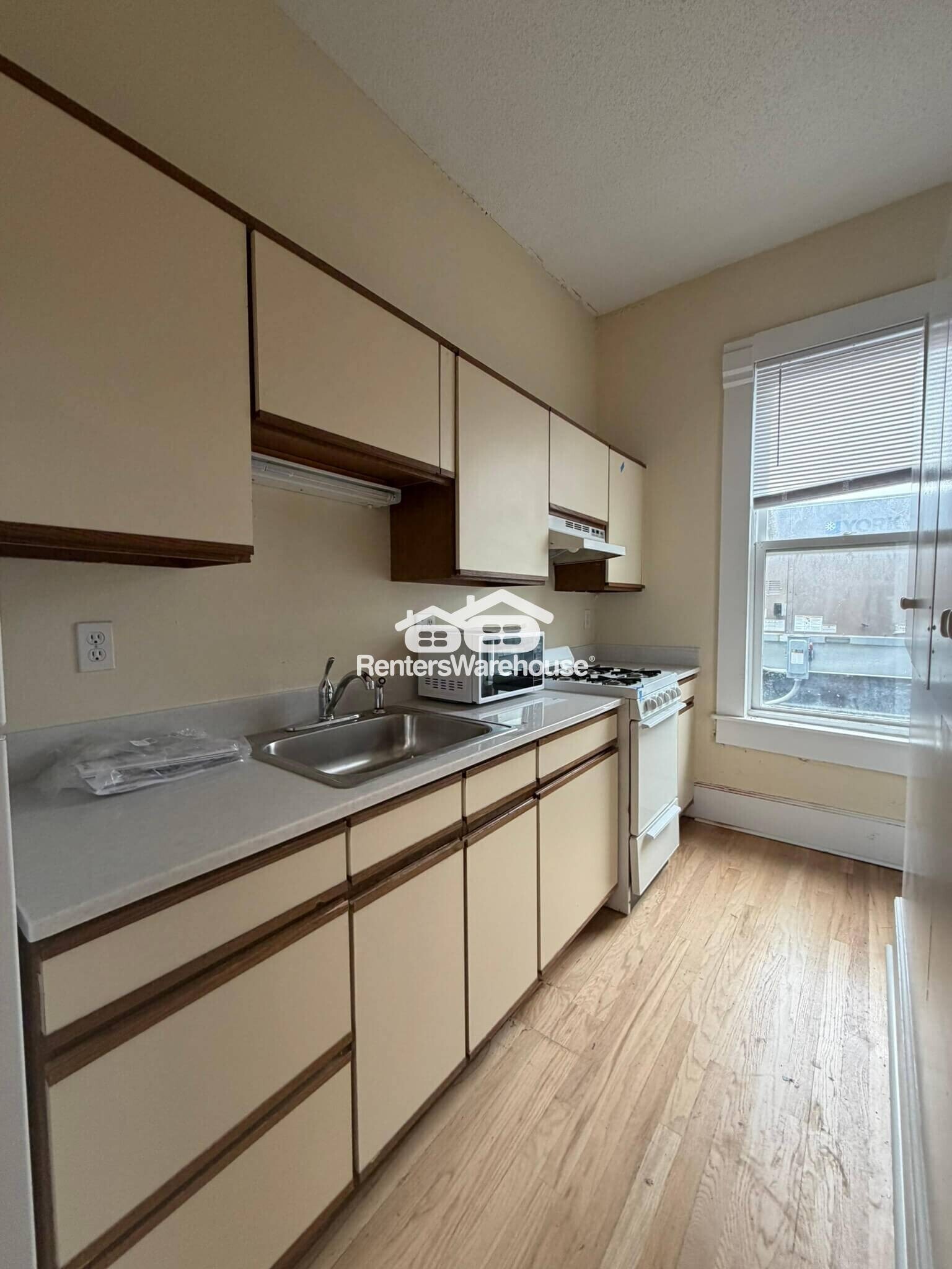 Building Photo - 1215 25th St