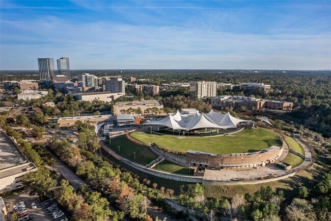 Building Photo - 2016 Royal Oak Pl