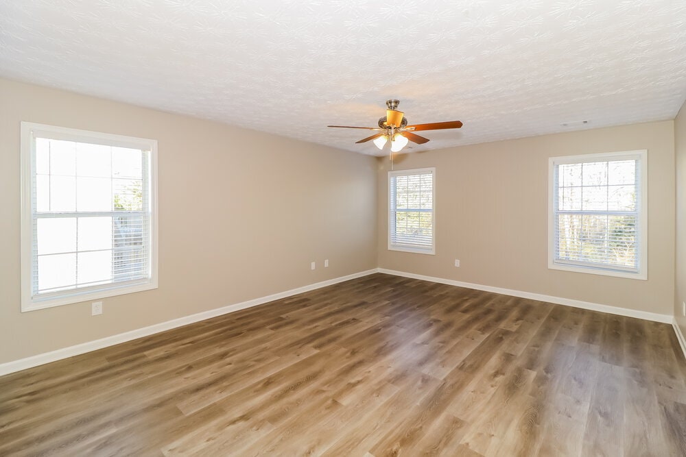 Building Photo - 748 Bartow Dr