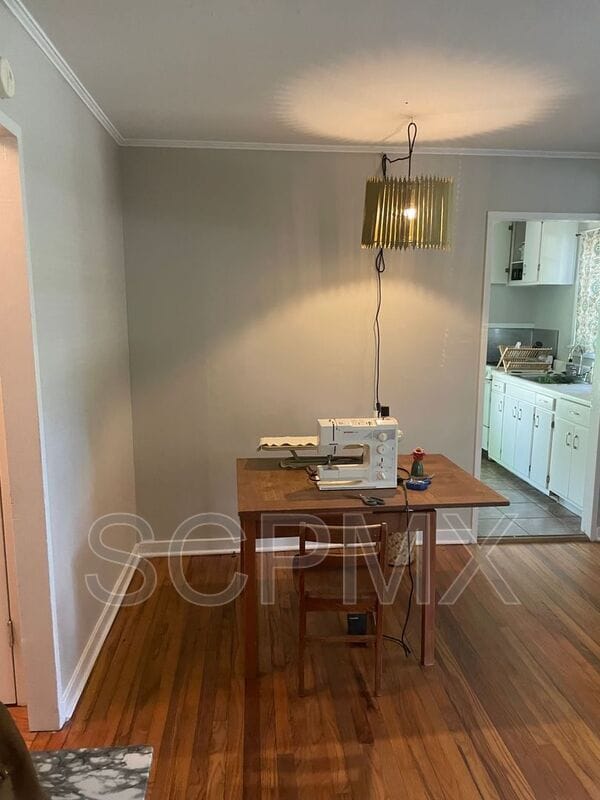 Building Photo - 5019 Baylor St