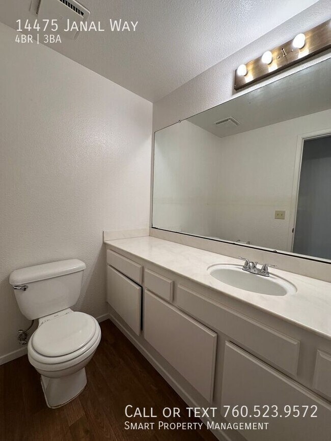 Building Photo - 14475 Janal Way