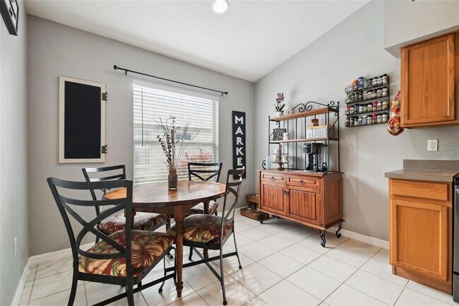 Building Photo - 7655 Citrus Blossom Dr