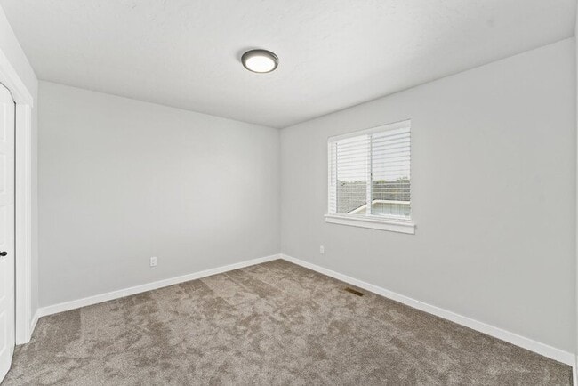 Building Photo - 2951 S Alcamo Wy