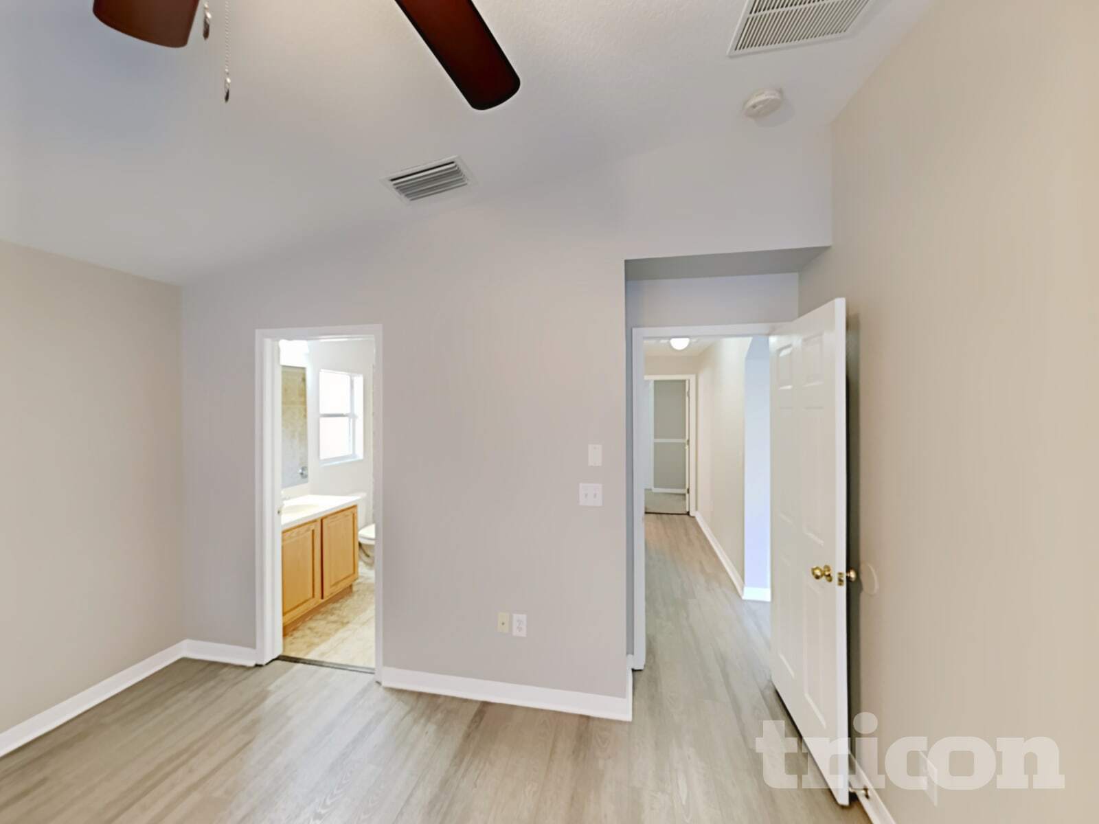 Building Photo - 3418 Thistledown Ln