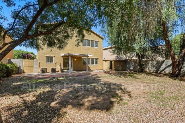 Building Photo - 13285 W Gelding Cir