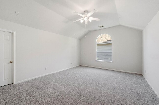 Building Photo - 22314 Ivy Stone Ct