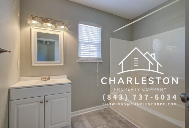 Building Photo - 156 Pecan Grove Ave