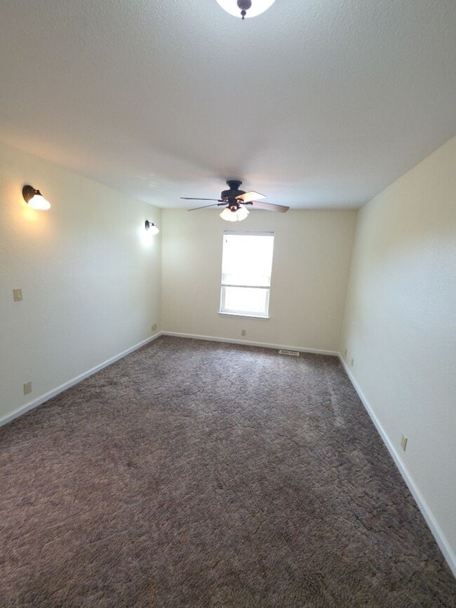 Building Photo - Charming 2-bedroom, 2-bathroom home in Nice