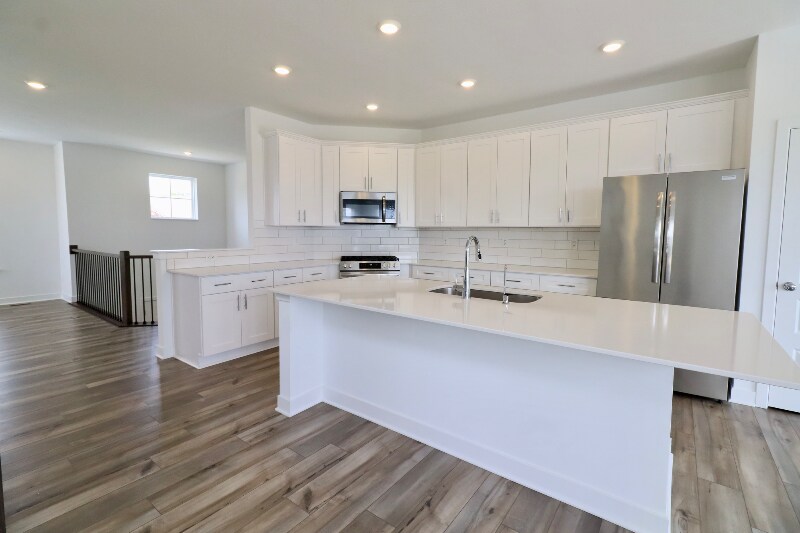 Building Photo - 9316 Benton Dr