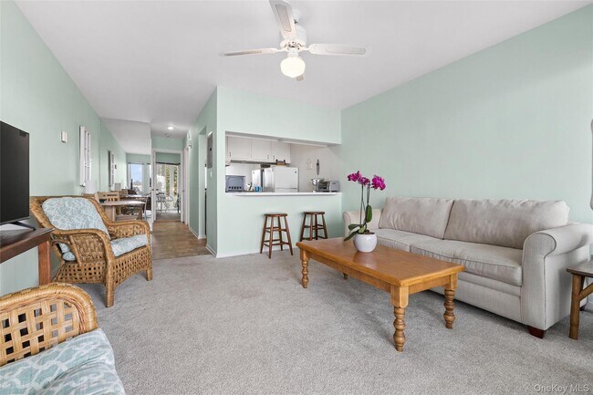 Building Photo - 274 Dune Rd