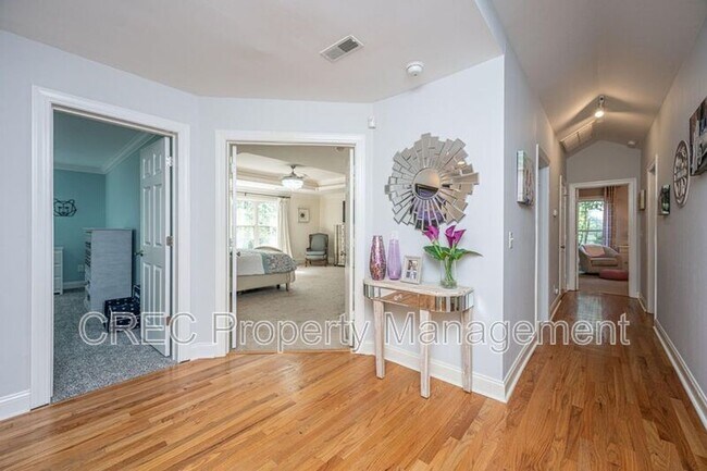 Building Photo - 3738 Station Point Ct