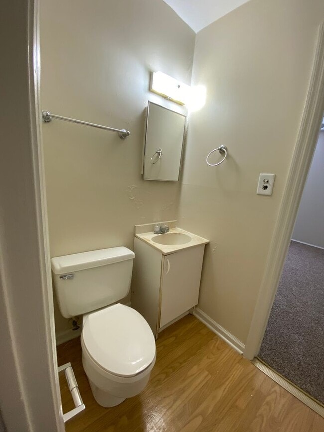 Building Photo - SCH1116