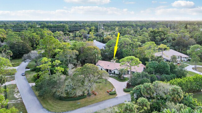 Building Photo - 67 Pacer Cir