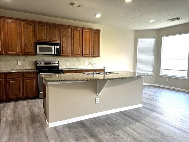 Building Photo - 12419 Blue Spruce Vale Way
