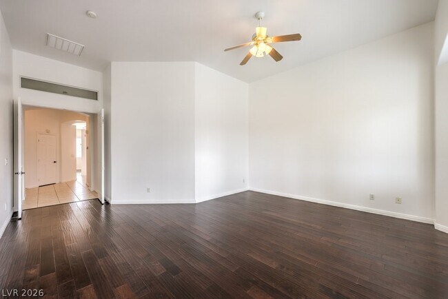 Building Photo - 1393 Romanesca Dr