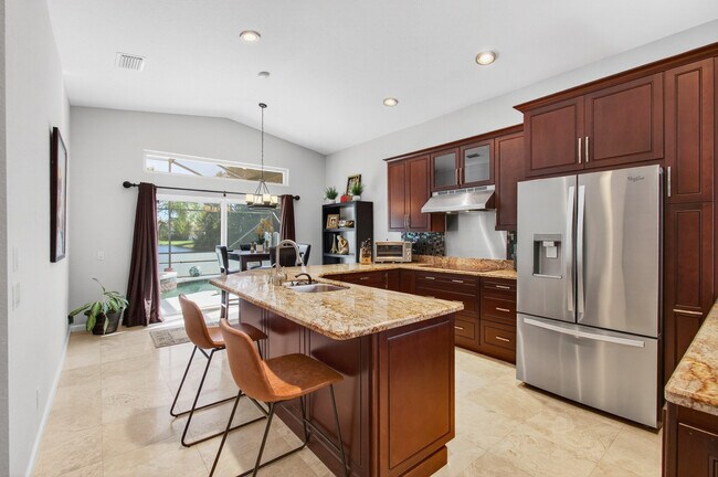 Building Photo - 7076 Middlebury Dr